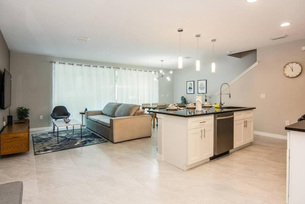 Beautiful Four Bedrooms Townhouse With Splash Pool At Le Reve Resort Кіссіммі Екстер'єр фото